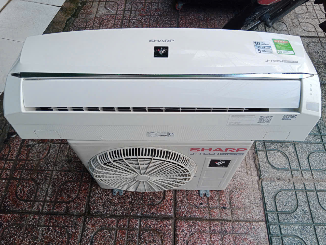 Máy lạnh Shap 1,5hp inverter